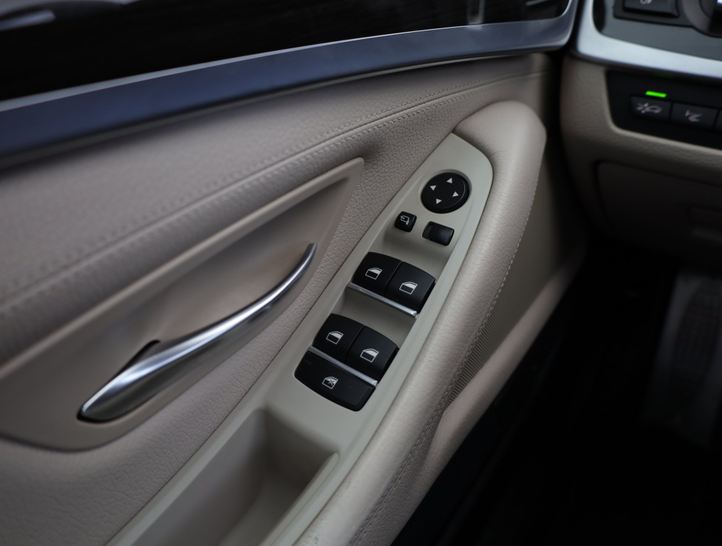 BMW 5