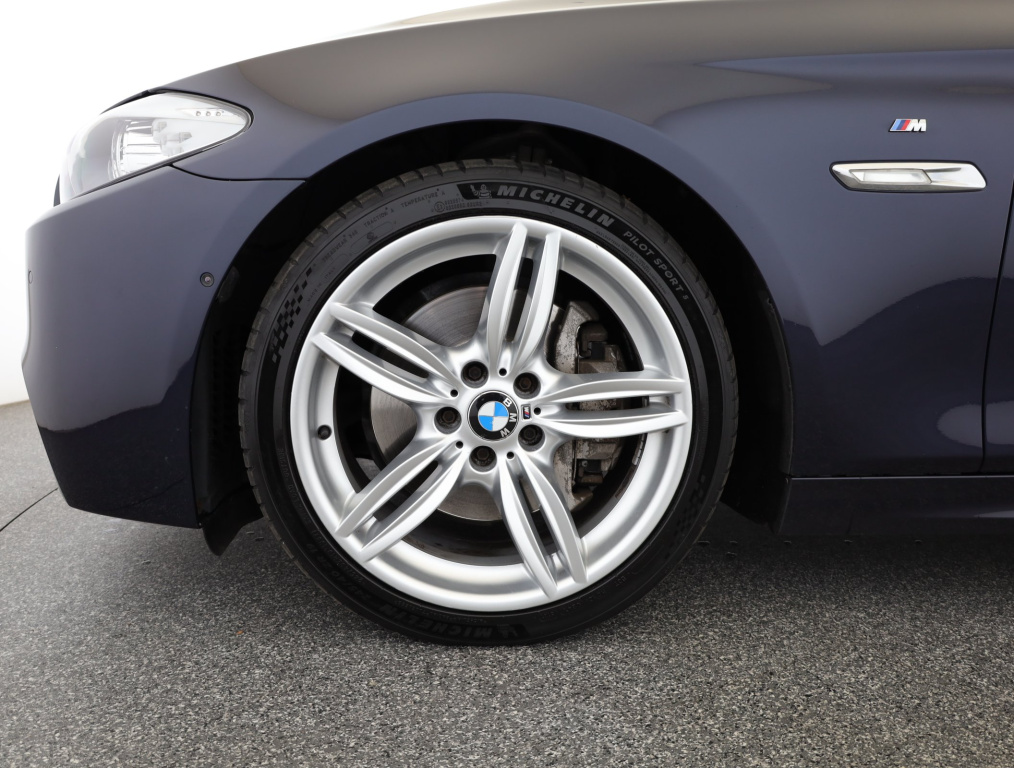 BMW 5