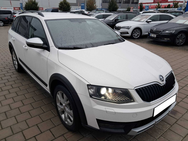 Škoda Octavia Scout 2015
