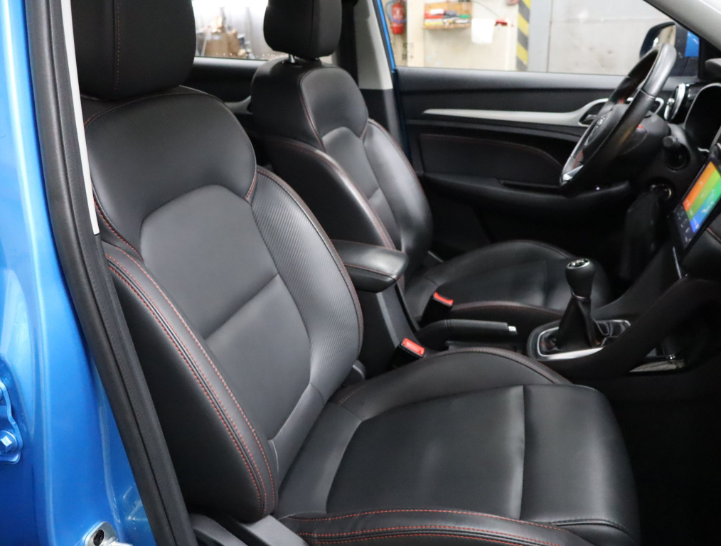 MG ZS SUV