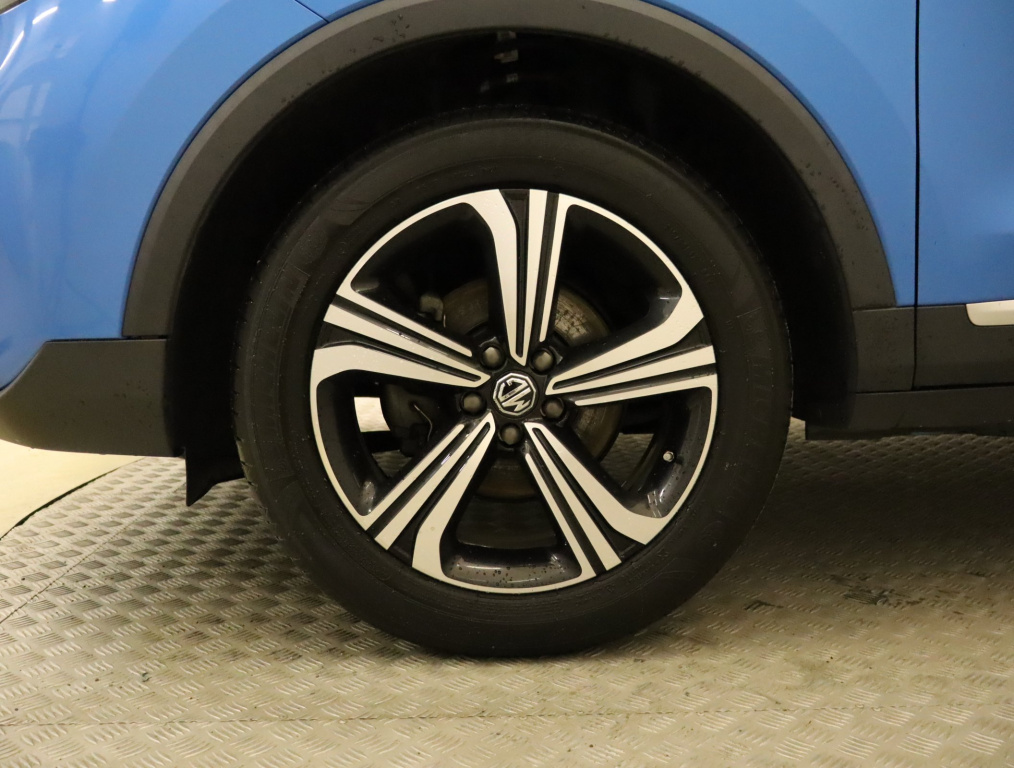 MG ZS SUV