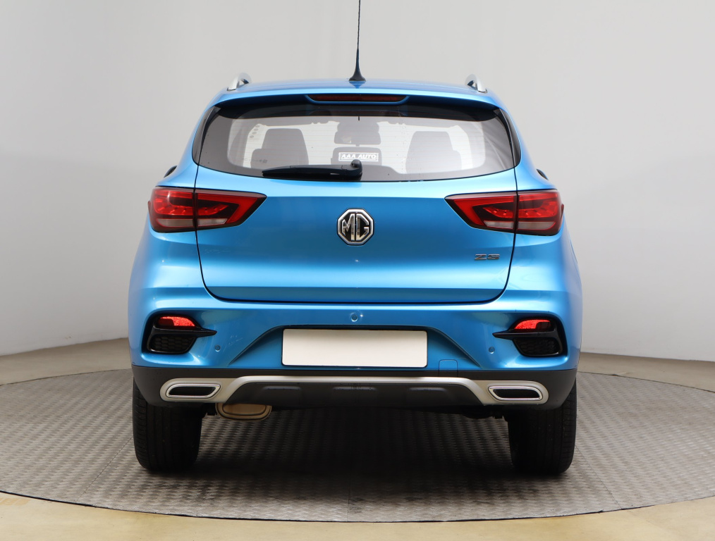 MG ZS SUV