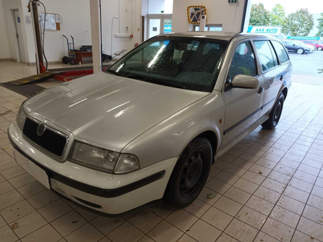 Škoda Octavia 1998