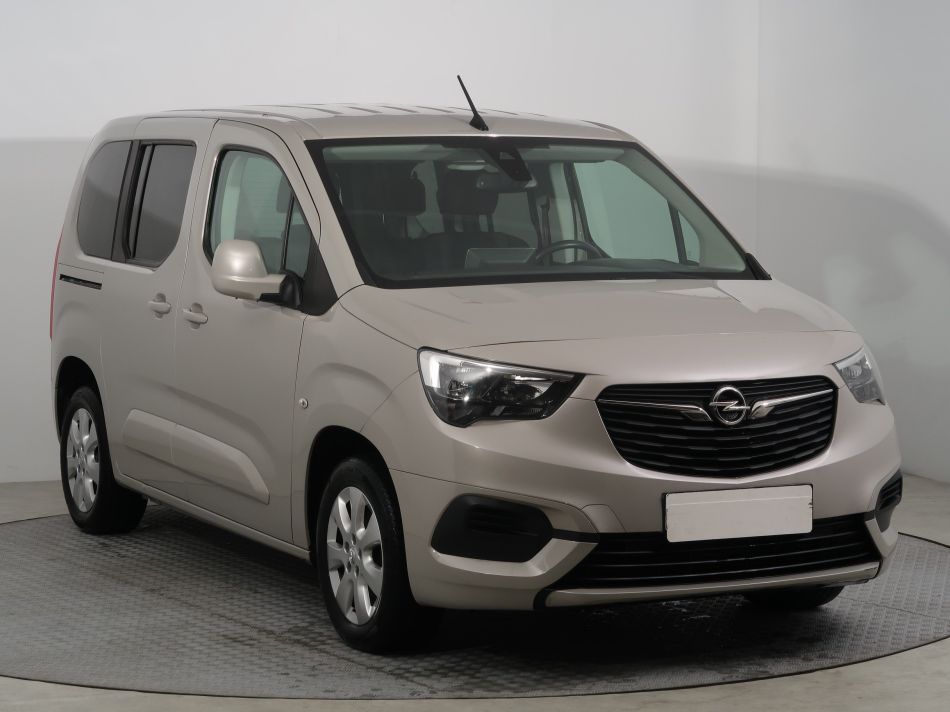 Opel Combo - 2021