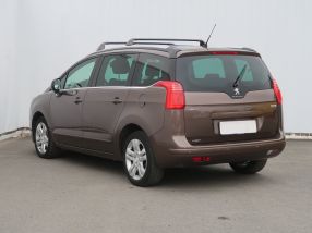 Peugeot 5008 - 2015