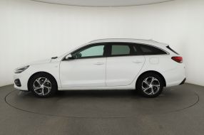Hyundai i30 - 2022