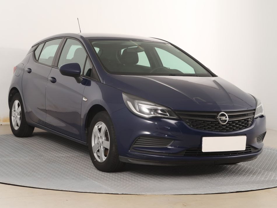 Opel Astra - 2016