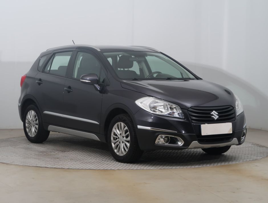 Suzuki SX4 S-Cross - 2013