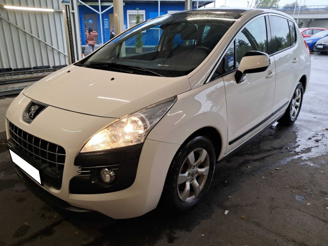 Peugeot 3008 2012