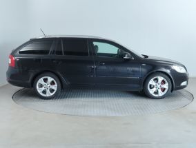 Škoda Octavia - 2021