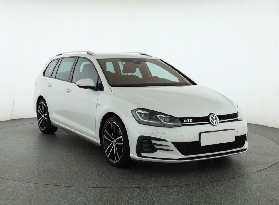Volkswagen Golf - 2017