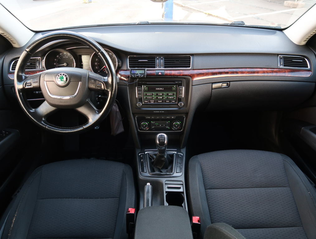 Škoda Superb