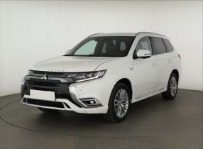 Mitsubishi Outlander - 2019