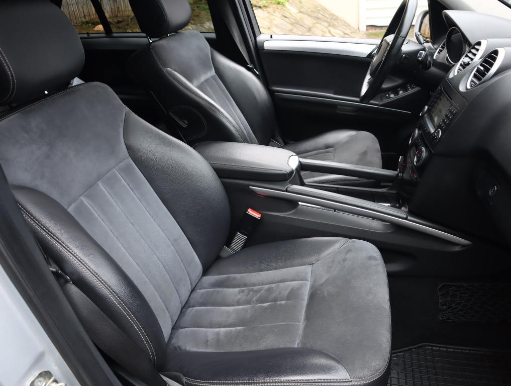 Mercedes-Benz ML