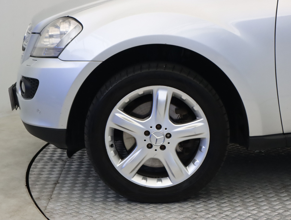Mercedes-Benz ML