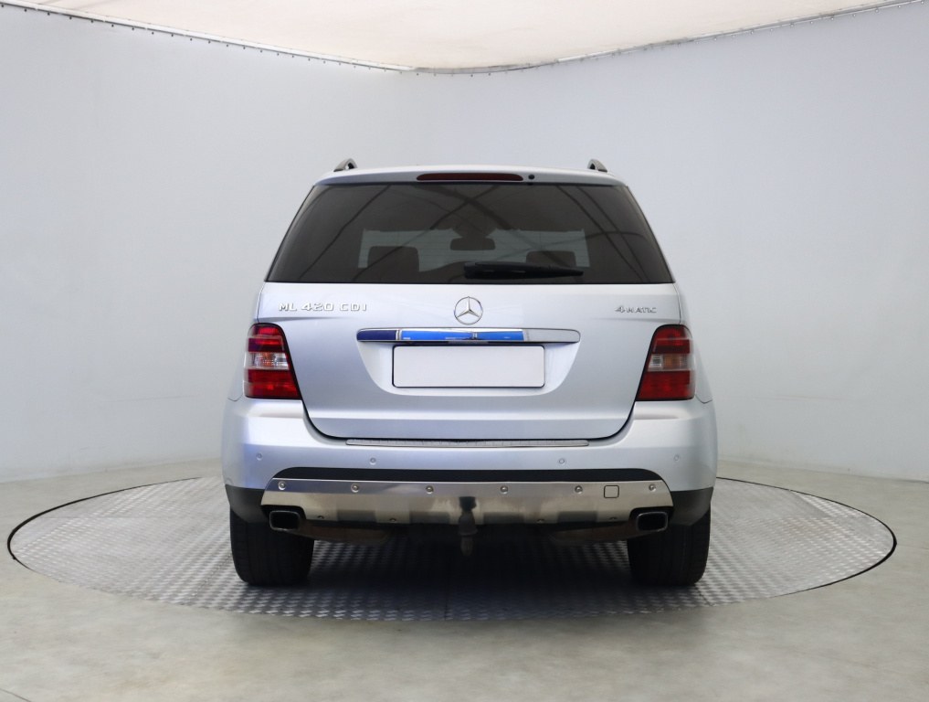 Mercedes-Benz ML