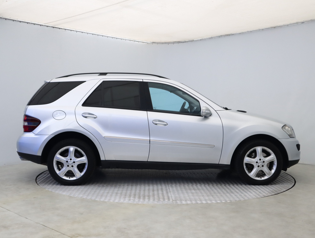 Mercedes-Benz ML