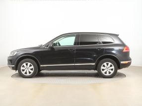 Volkswagen Touareg - 2016
