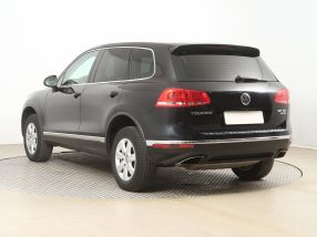 Volkswagen Touareg - 2016