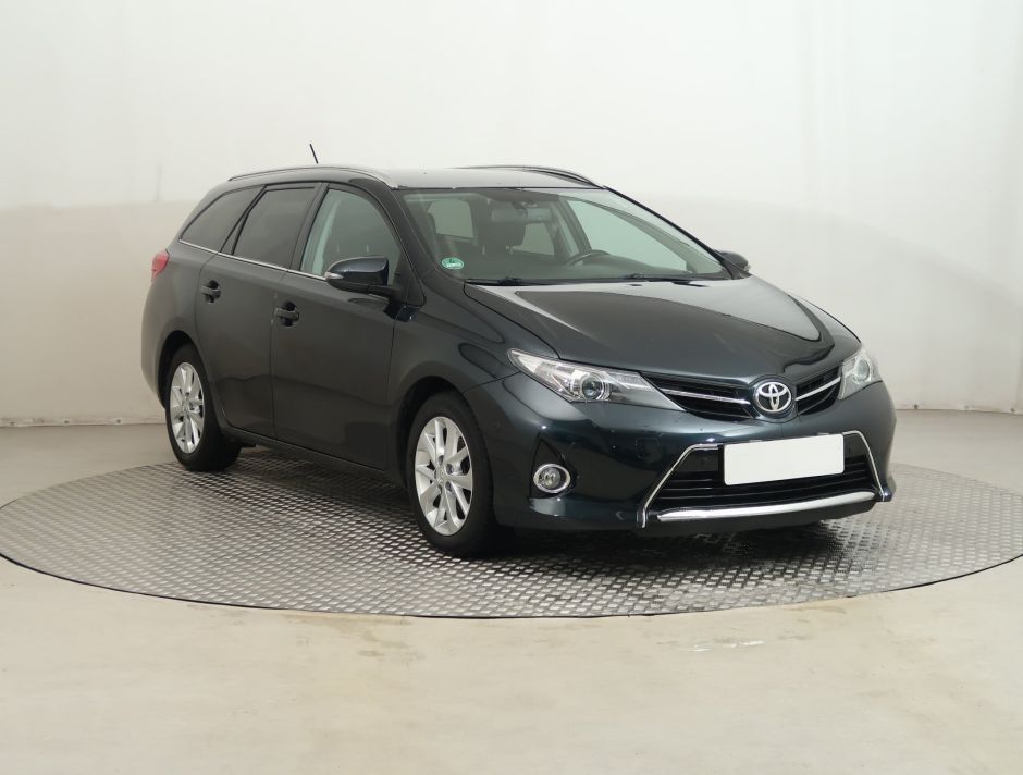 Toyota Auris - 2014