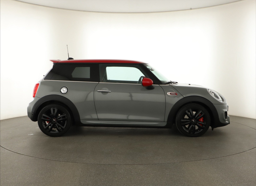 MINI 3-door