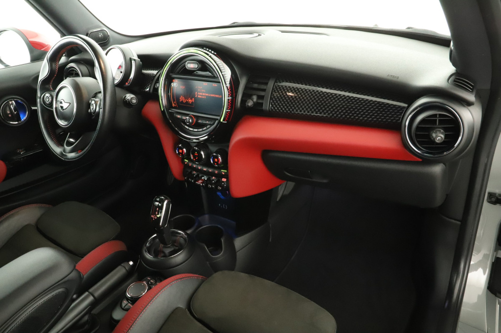 MINI 3-door