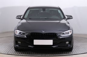 BMW 3 - 2013