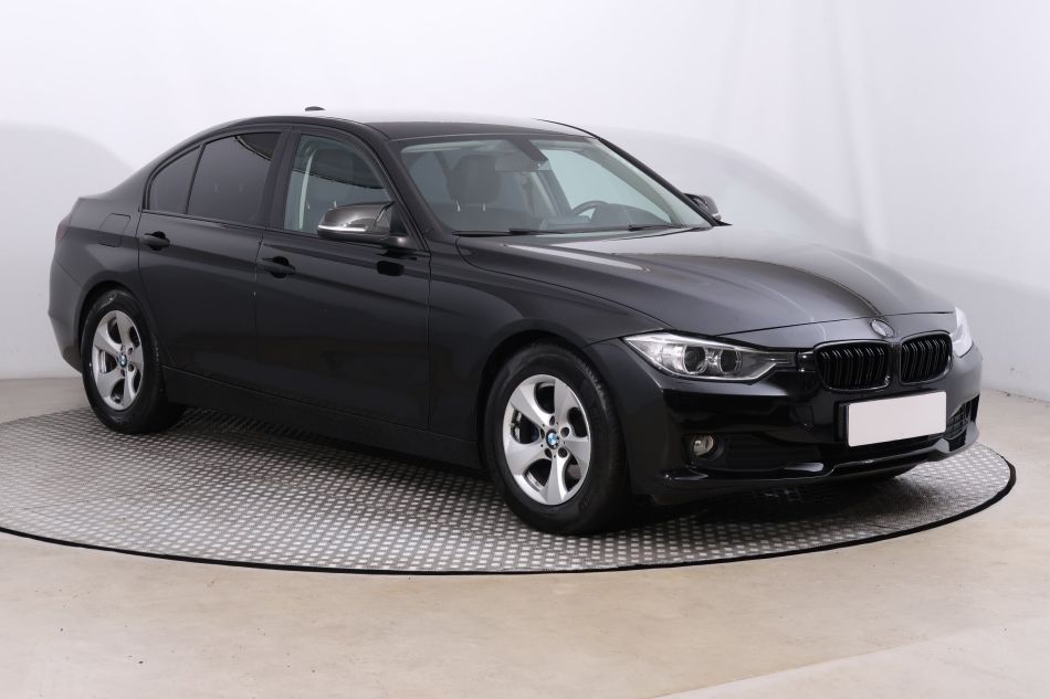 BMW 3 - 2013