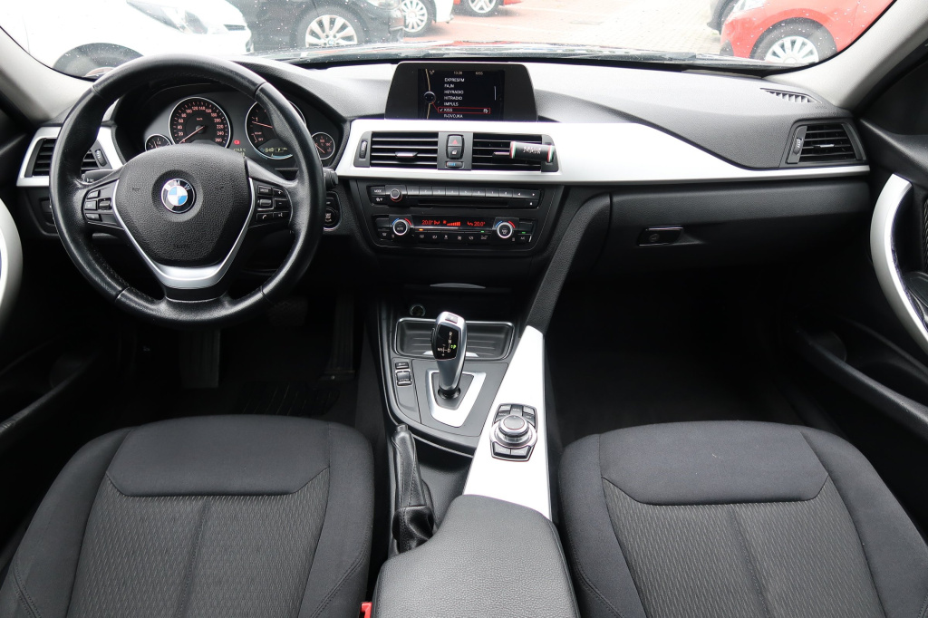 BMW 3