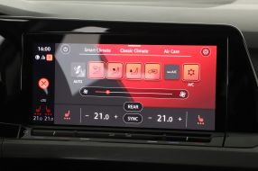 Volkswagen Golf - 2020