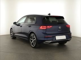 Volkswagen Golf - 2020
