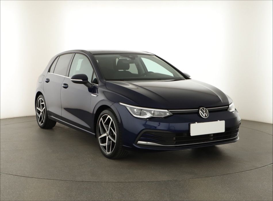Volkswagen Golf - 2020