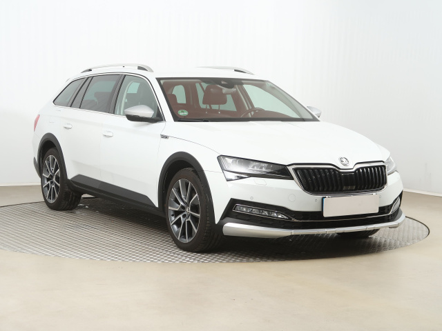 Škoda Superb 2021