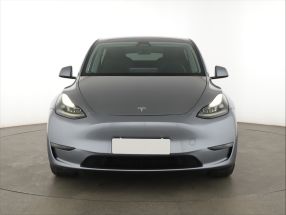 Tesla Model Y - 2023