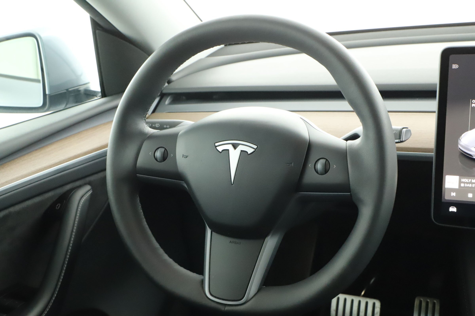 Tesla Model Y - 2023