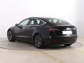 Tesla Model 3 - 2020