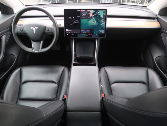 Tesla Model 3 Std Range Plus LFP