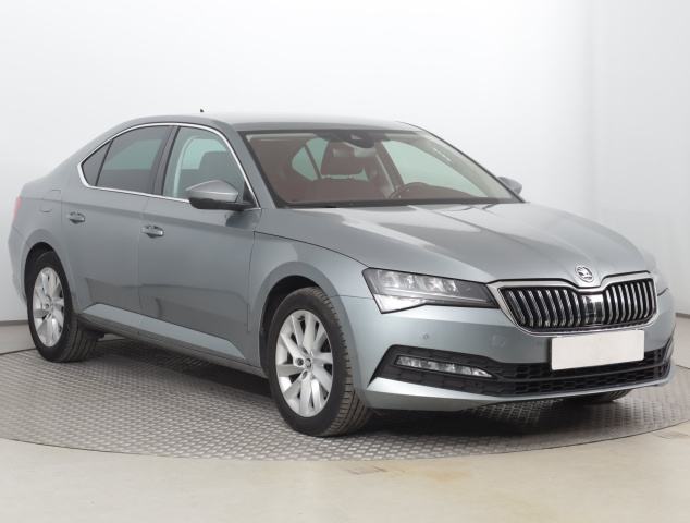 Škoda Superb 2021