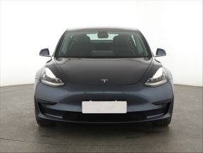 Tesla Model 3 - 2020