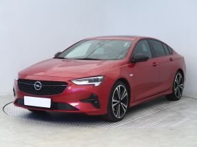 Opel Insignia - 2022