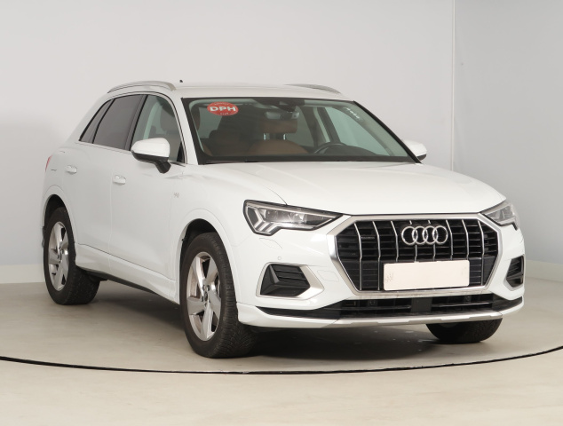Audi Q3 2021