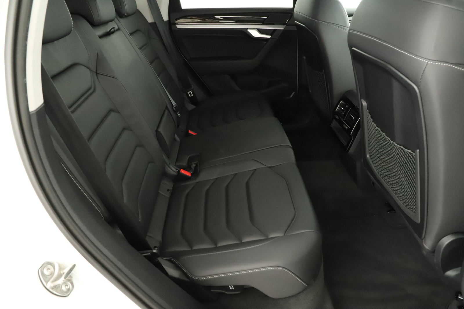 Volkswagen Touareg - 2021