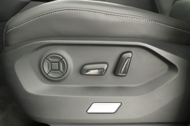 Volkswagen Touareg - 2021