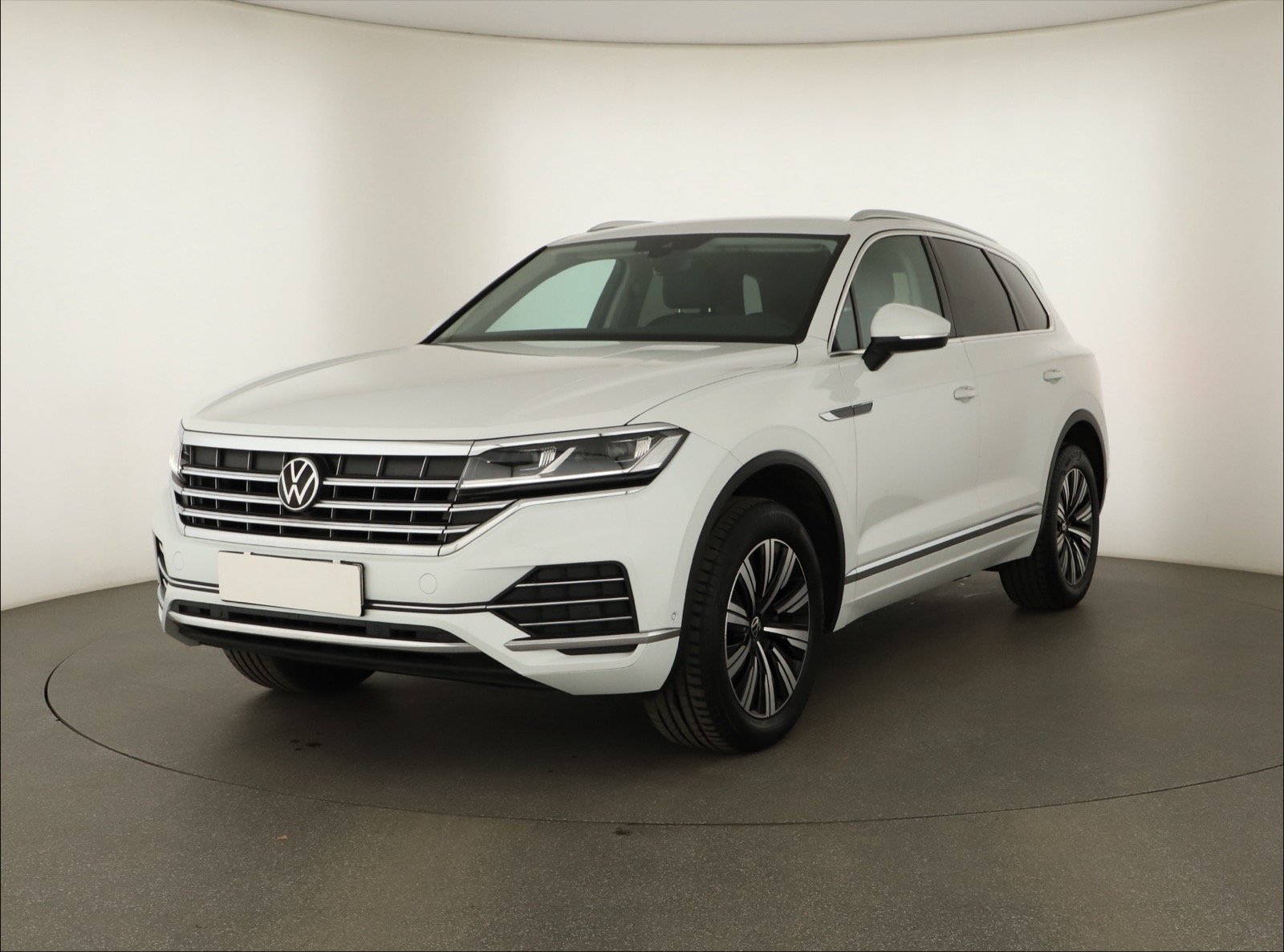 Volkswagen Touareg - 2021
