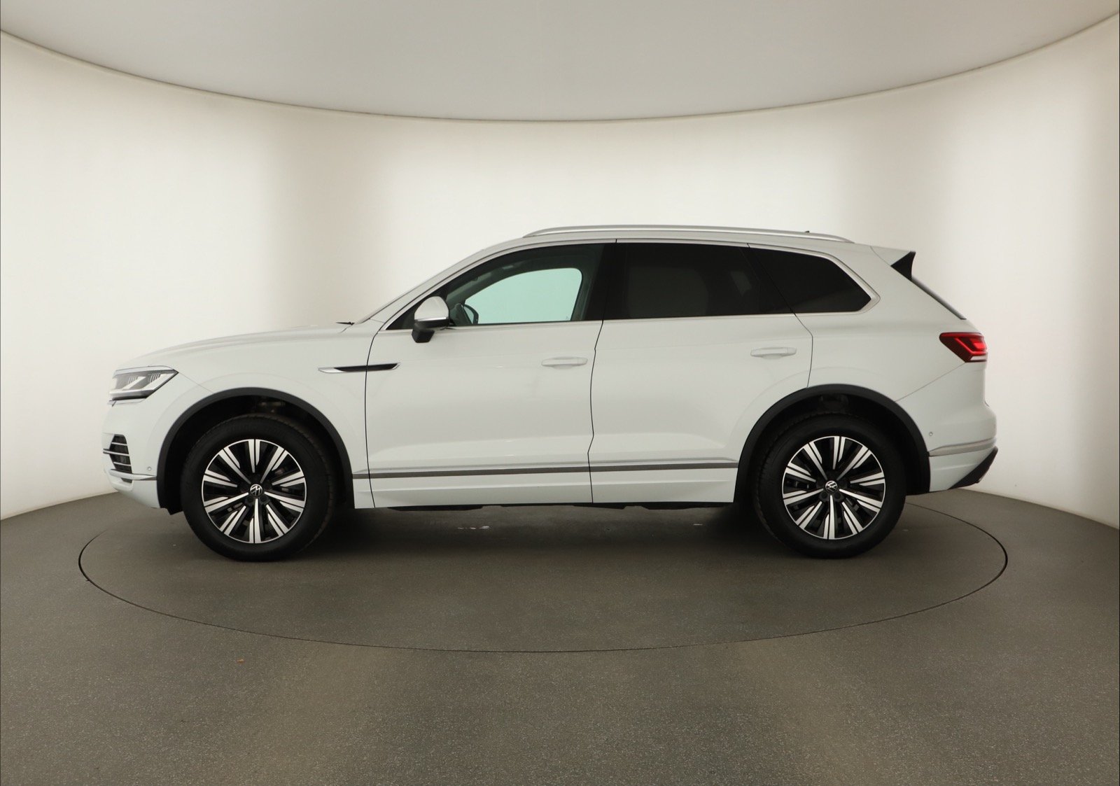 Volkswagen Touareg - 2021