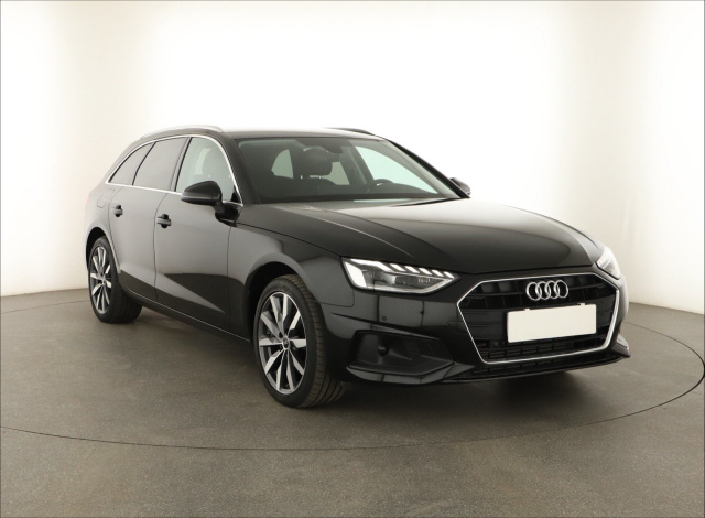 Audi A4 2022
