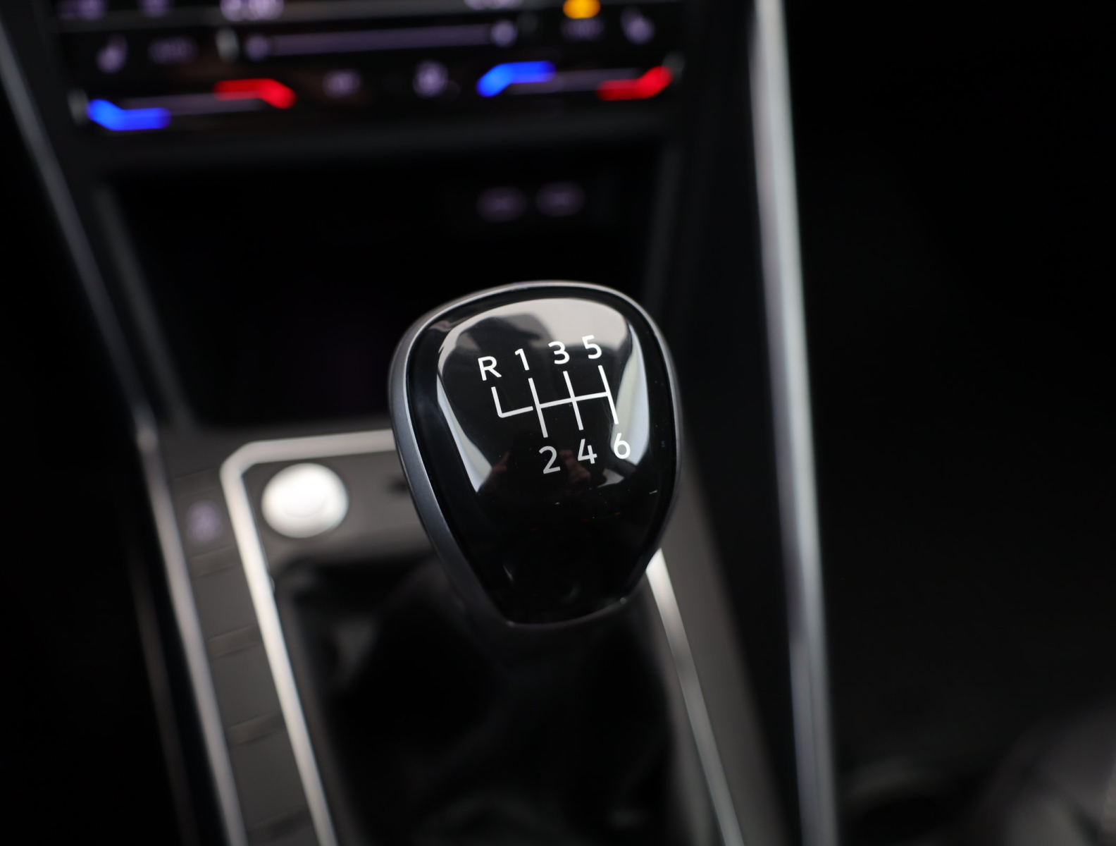 Volkswagen Puma - 2024