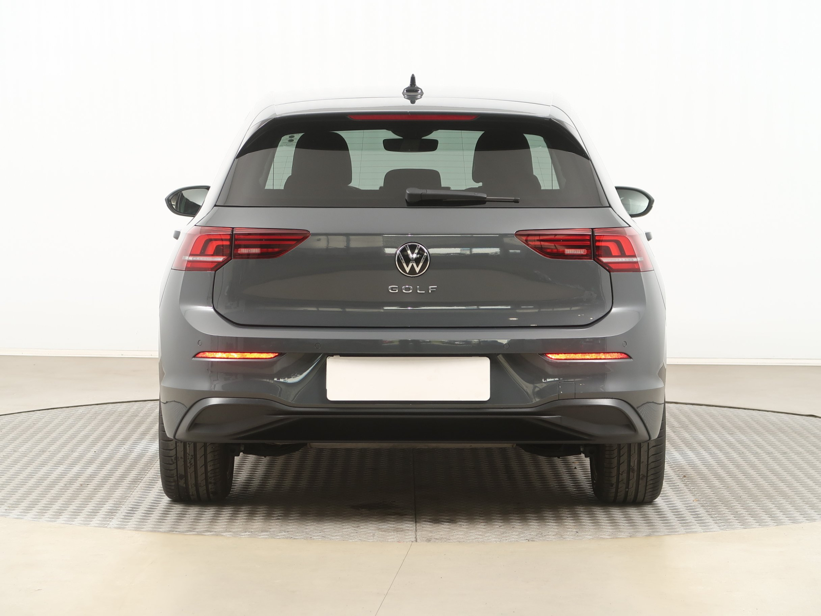 Volkswagen Golf - 2024