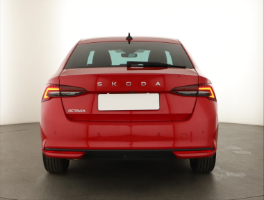 Škoda Octavia - 2024