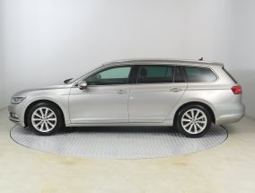 Volkswagen Passat - 2015